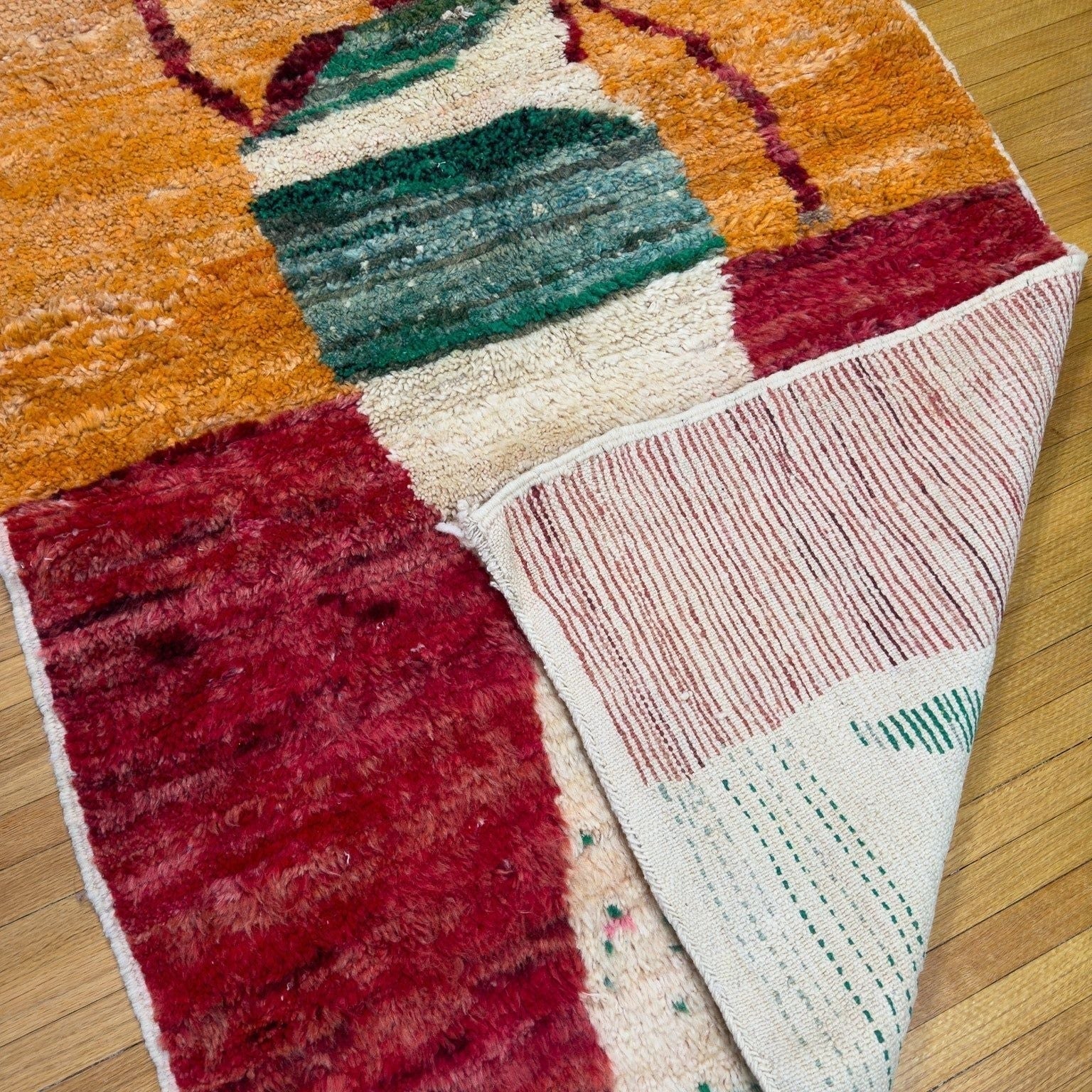 Lalla - Vintage Moroccan Rug - SAINT RIDGE