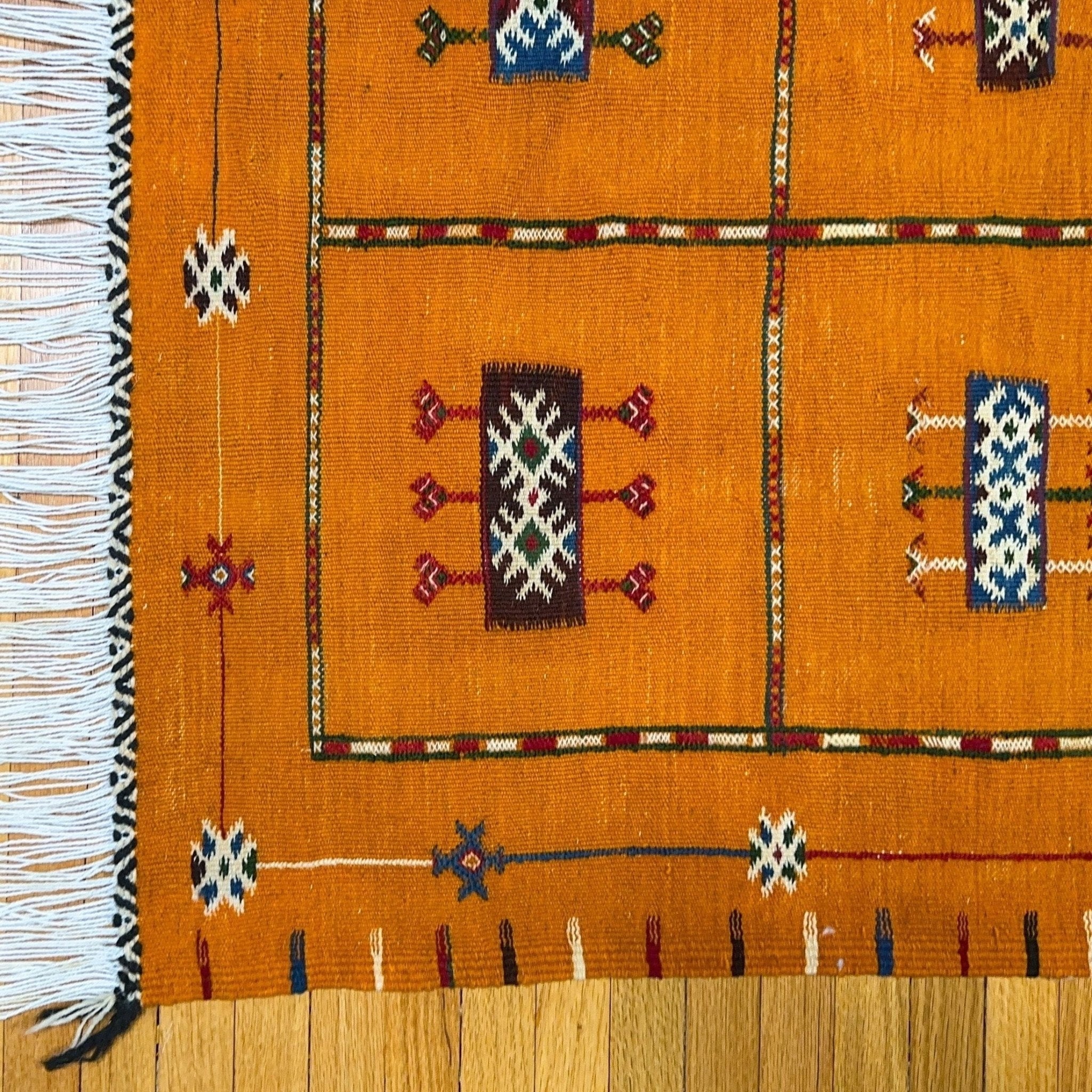 NahlaMoroccan Rug - SAINT RIDGE